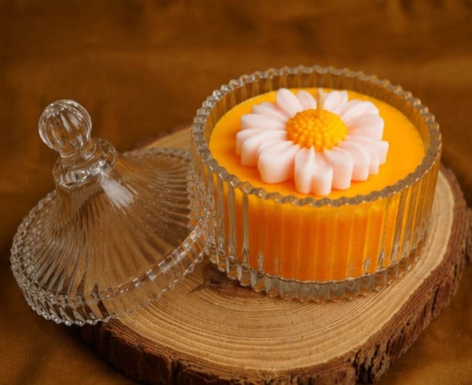 Daisy Crystal Dome Jar - Image 2